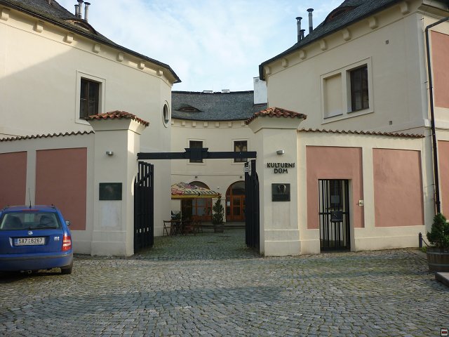 img00001.jpg